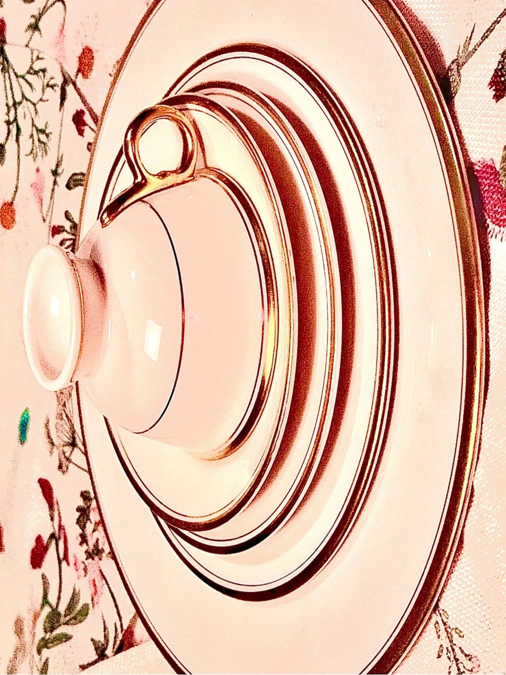 Theodore Haviland New York Vintage 5-piece  Place Setting (6) available